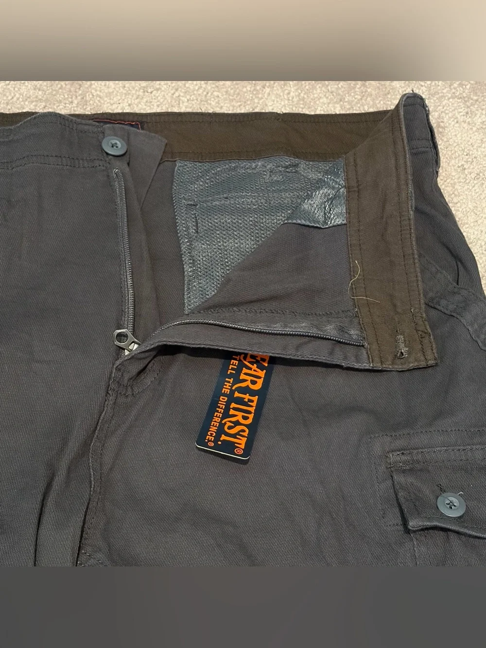 WearFirst Men’s Gray Cargo Pants Size 38x32 NWT